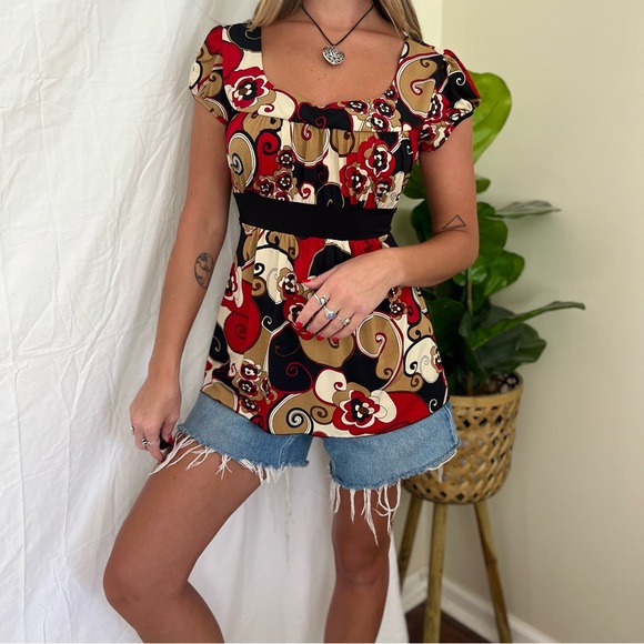 Y2K Boho Floral Tie Back Milkmaid Style Top - Picture 2 of 7